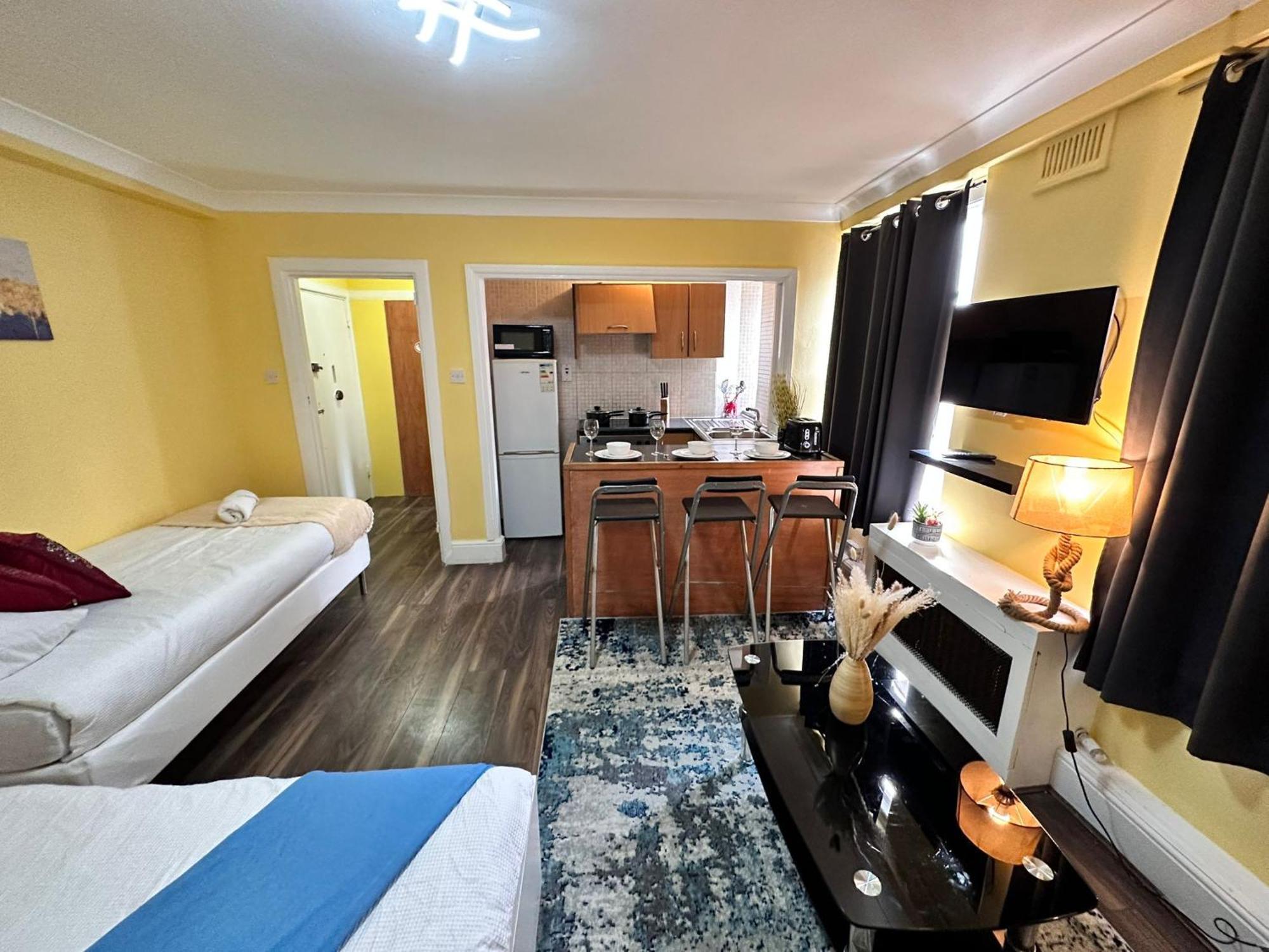 Cozy Studio In Central * Londra
